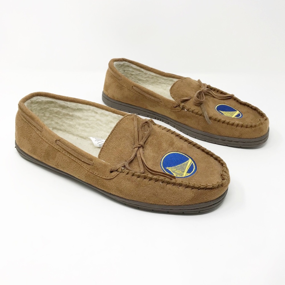 Forever Collectibles GSW Slippers